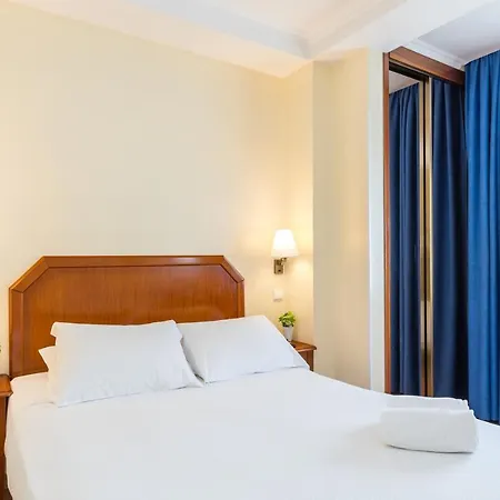 Residencial Colibri 2* Costa da Caparica