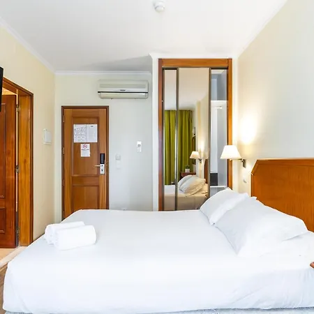 Hotel Residencial Colibri 2*