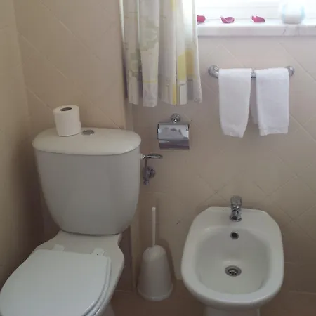 Hotel Residencial Colibri 2*