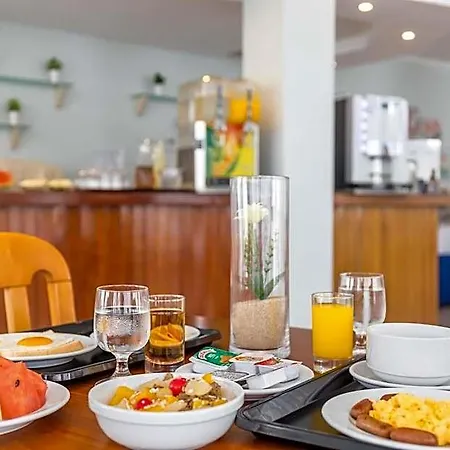 호텔 Residencial Colibri 코스타 다 카파리카