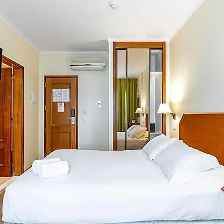 호텔 Residencial Colibri 2*
