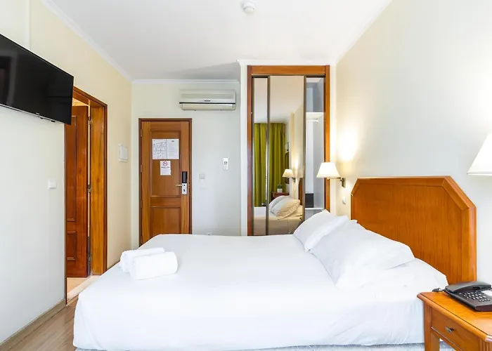 Hotel Residencial Colibri 2*